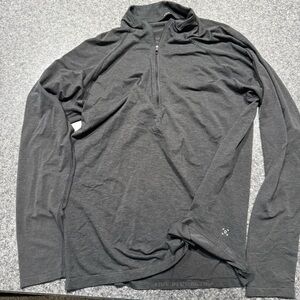 Black Lululemon Metal Vent Tech (MVT) 2.0 Quarter-Zip Size XL